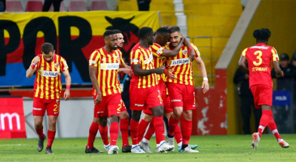  Ziraat Türkiye Kupası'nda ilk finalist Kayserispor