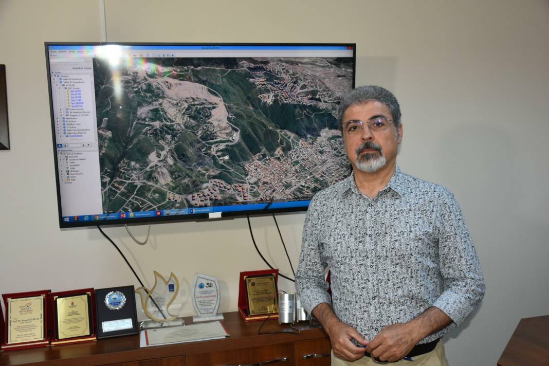 İzmir depremi sonrası Prof. Dr. Hasan Sözbilir’den hayati uyarı: Orada tehlike büyüyor, heyelan kapıda 1