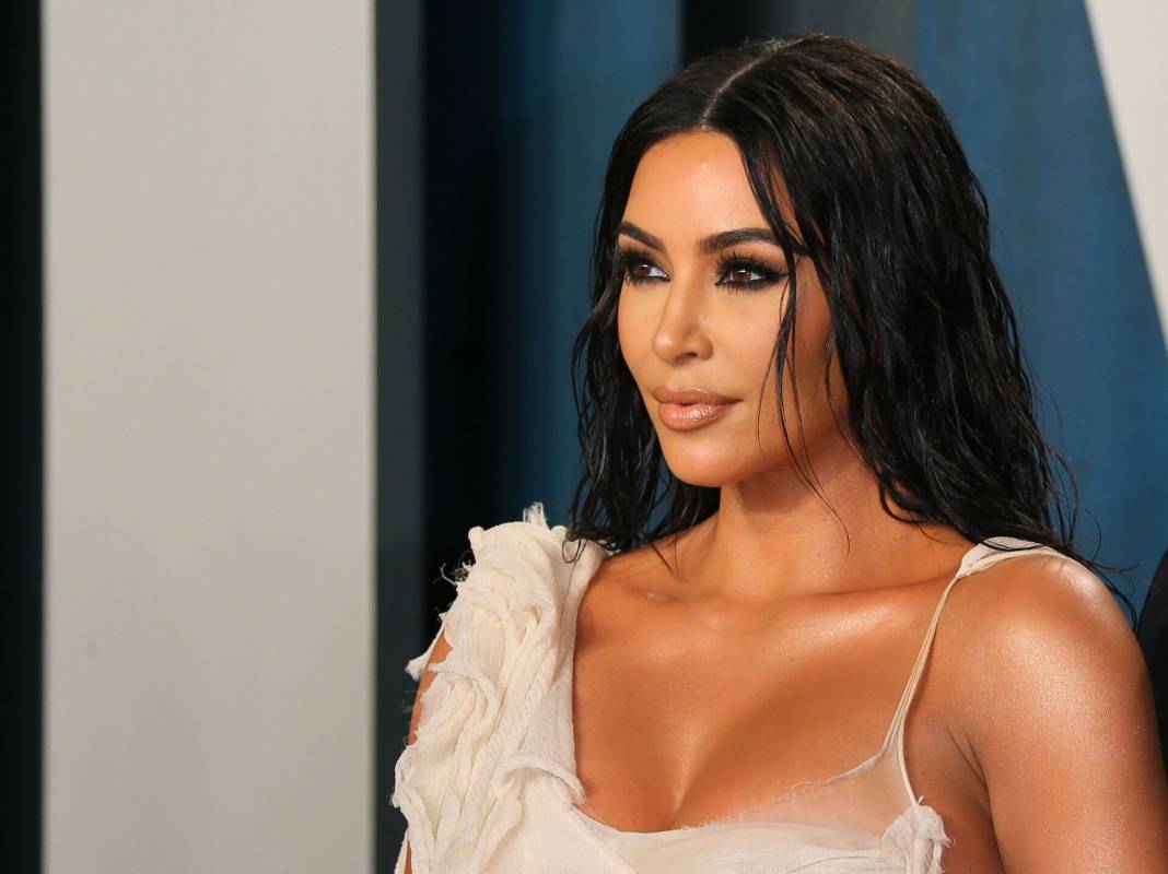 Kim Kardashian kardeş Azerbaycan'dan korktu: Joe Biden'a yalvardı 9