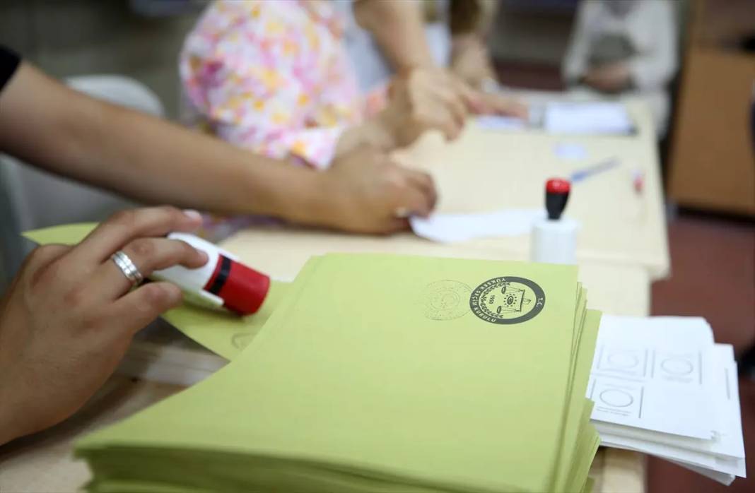 AKP seçmeninin “3 büyükşehir için oy verme eğilimleri” anketi sonuçlandı: İlk sırada hangi isimler var 4