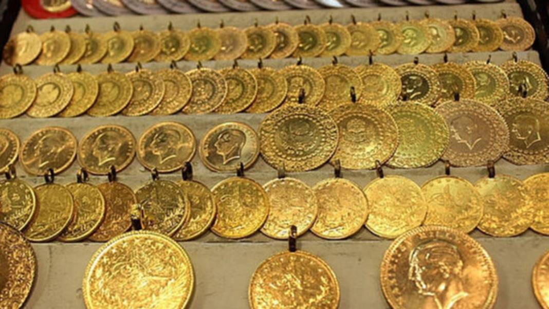 Sektörün lokomotifi kuyumcular gram altının 2500 lirayı göreceği tarihi açıkladı: Altın yatırımcısını hiç üzmedi 13