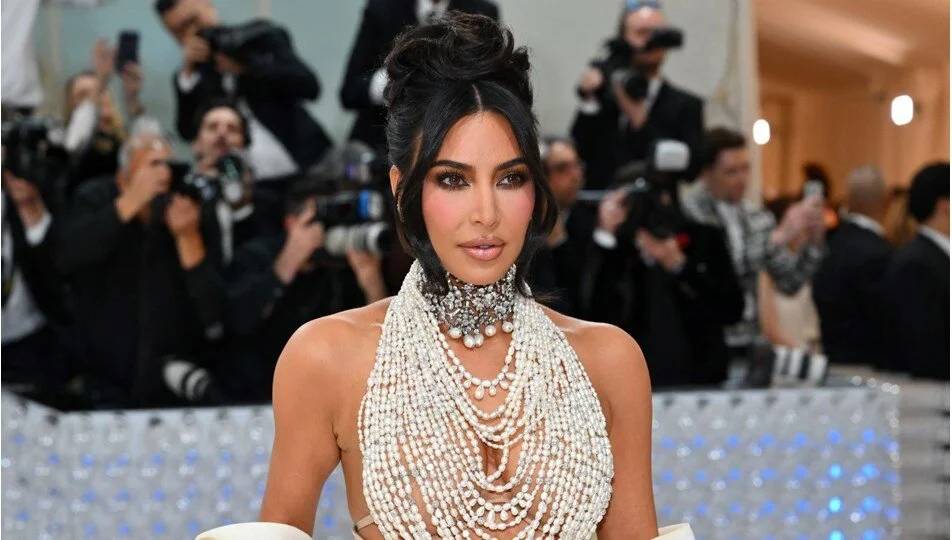 Kim Kardashian kardeş Azerbaycan'dan korktu: Joe Biden'a yalvardı 12