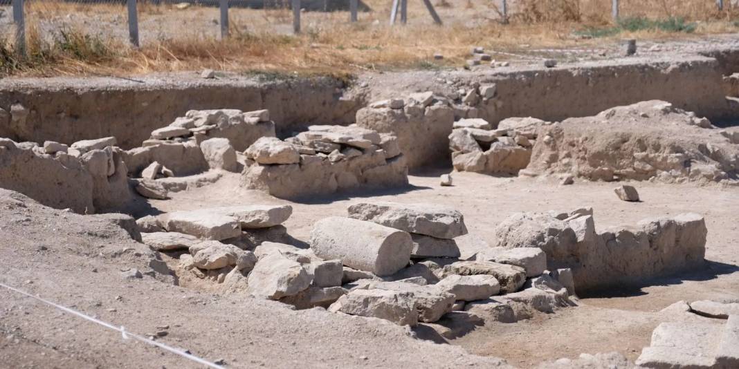 Konya'da toplu çocuk mezarı bulundu: 42 iskelet gün yüzüne çıktı! 8