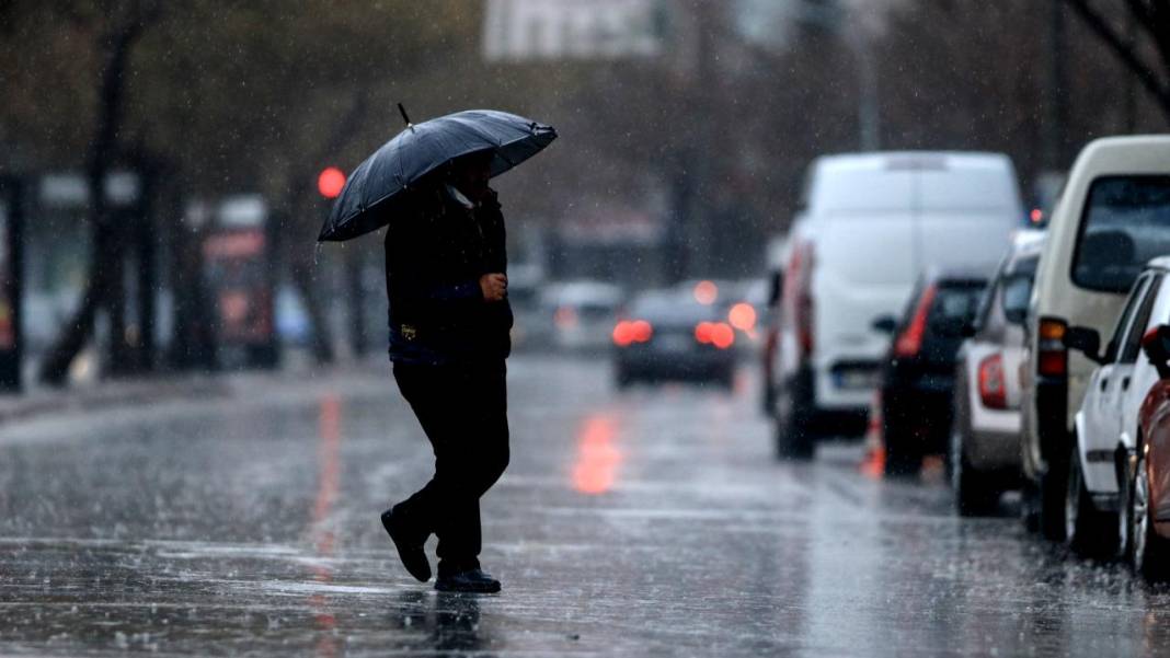 Soğuk hava dalgası Türkiye'yi fena vuracak: Meteoroloji'den kuvvetli sağanak uyarısı! 13