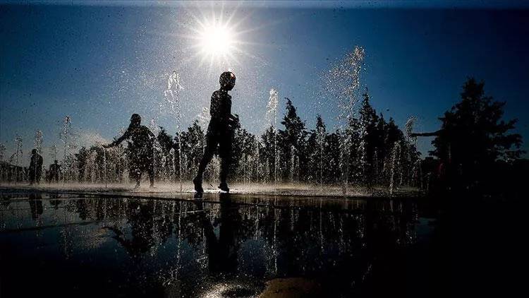 Meteoroloji'den kritik uyarı! Pastırma yazı geliyor... Sıcaklıklar 6 derece birden artacak 5