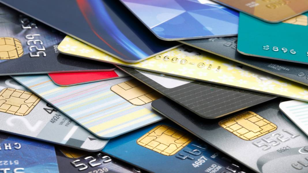 Kredi kartıyla alışveriş yapanlara kötü haber geldi! Bankalardan flaş karar 4