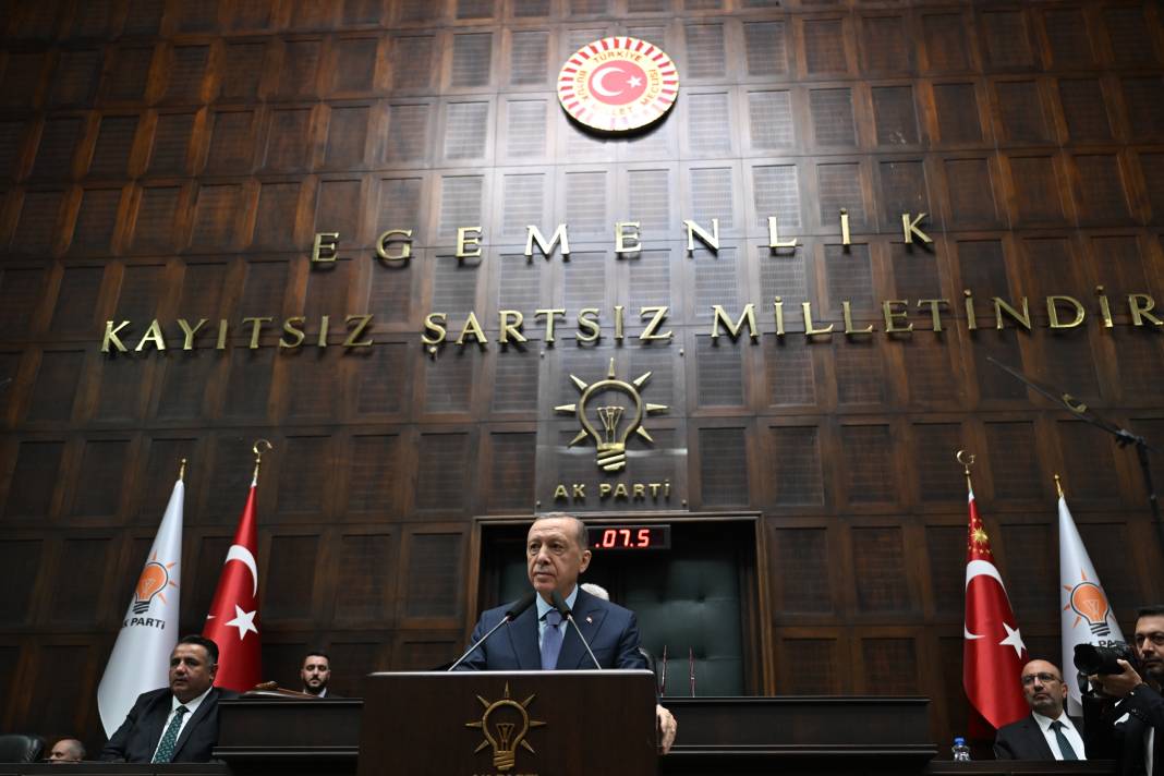 Ahmet Davutoğlu ve Ali Babacan'a ağır bombardıman! Erdoğan bugüne kadar ilk kez özel konuşmaları ifşa etti! İşte şimdi yandık 5