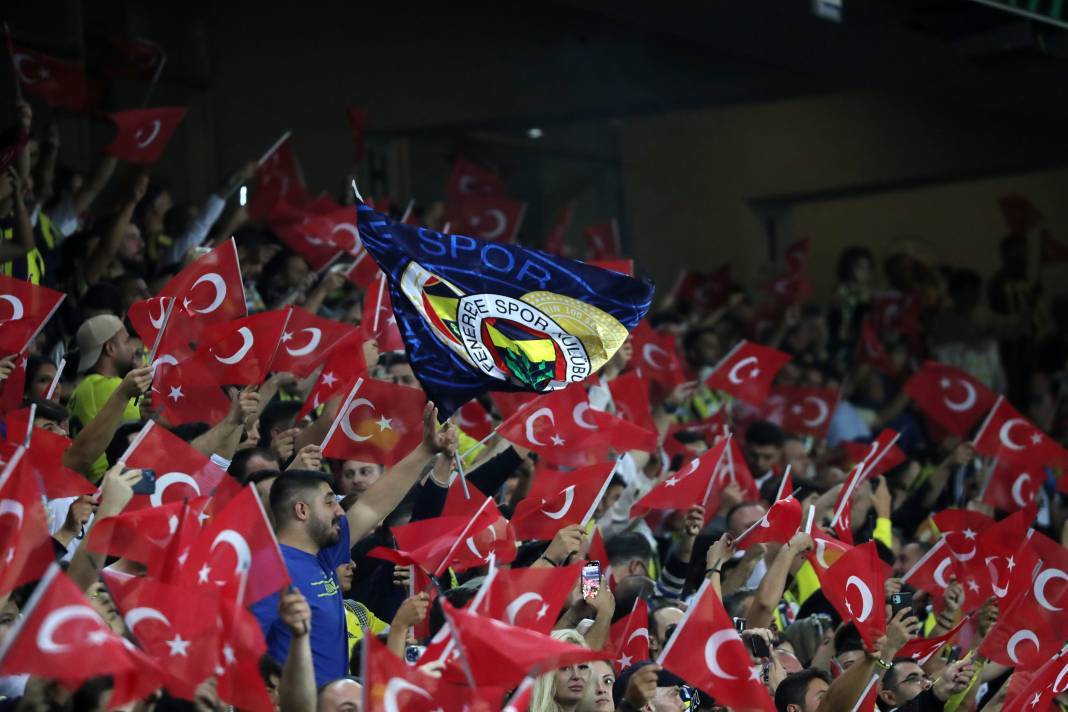 Fenerbahçe-Ludogorets maçından harika görüntüler: 100.yıla özel kutlama 44