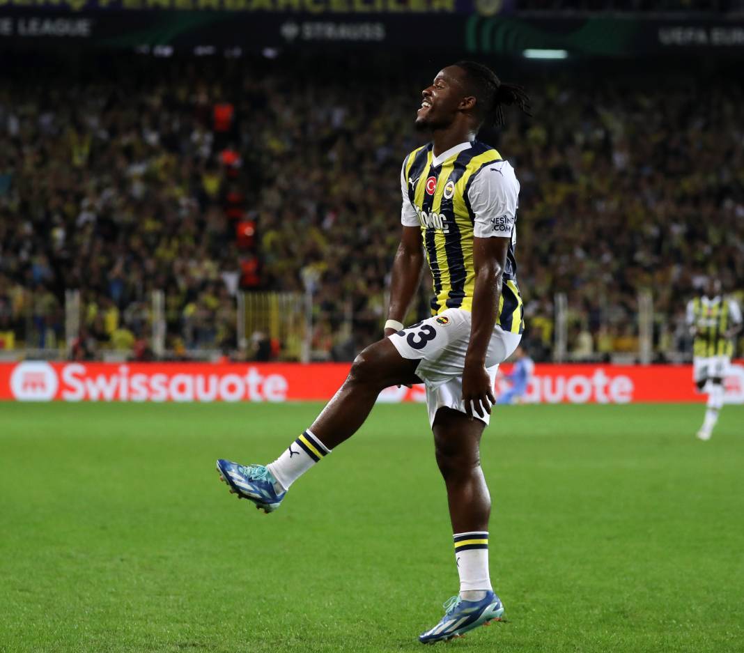 Fenerbahçe-Ludogorets maçından harika görüntüler: 100.yıla özel kutlama 22