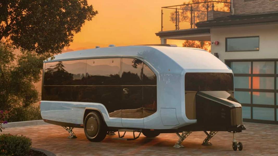 Geleceğin futuristik karavanı resmi olarak tanıtıldı 1