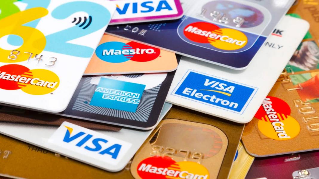 Kredi kartıyla alışveriş yapanlara kötü haber geldi! Bankalardan flaş karar 7