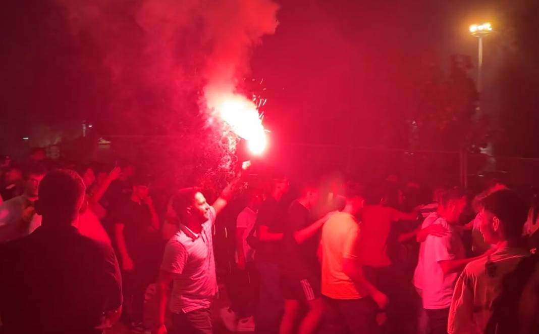 Adana’da festival alanı savaş alanına döndü! Valilik iptal etti mahkeme izin verdi 4
