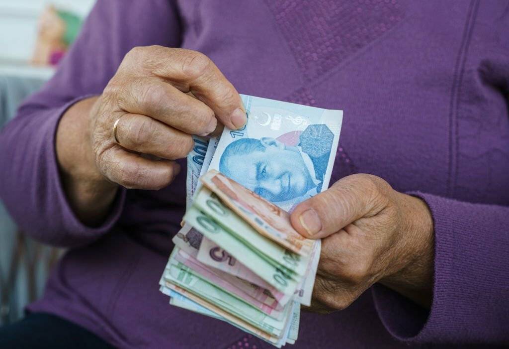 Erdoğan'dan şok açılama! Memur ve emeklilere o para artık ödenmeyecek... 3