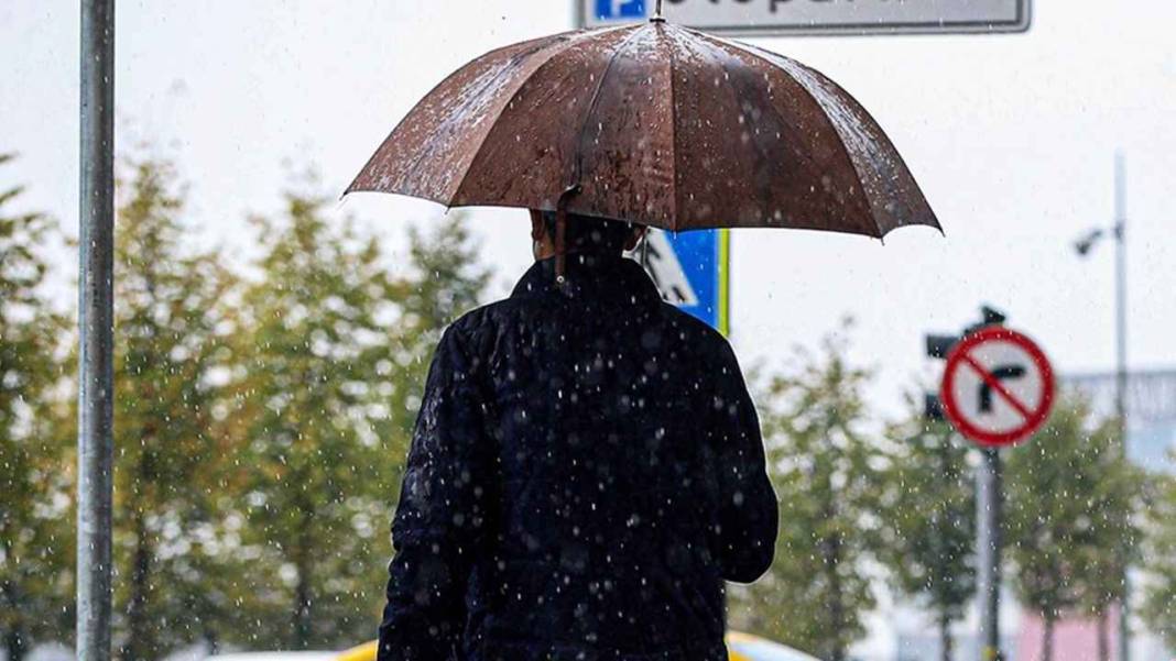 Meteoroloji'den İstanbul dahil 13 il için sarı kodlu uyarı: Yağmur ve soğuk bir arada geliyor 14
