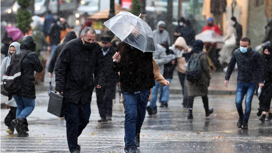 Meteoroloji'den peş peşe uyarı: Soğuk hava dalgası ve sağanak Türkiye'yi esir alacak! 3