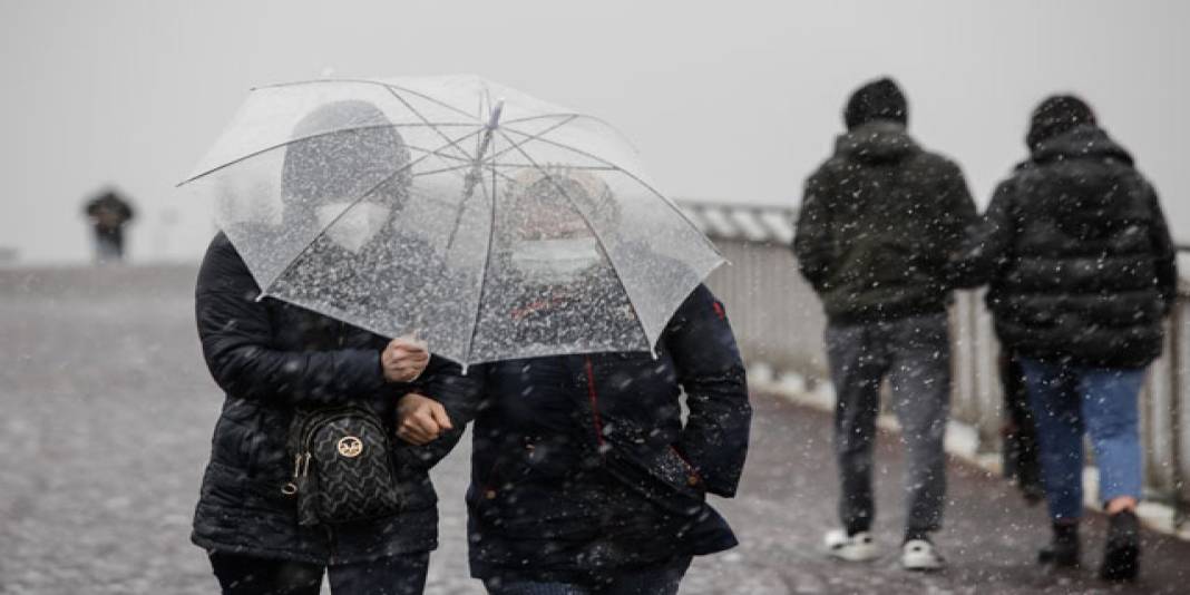 Meteoroloji'den İstanbul dahil 13 il için sarı kodlu uyarı: Yağmur ve soğuk bir arada geliyor 10