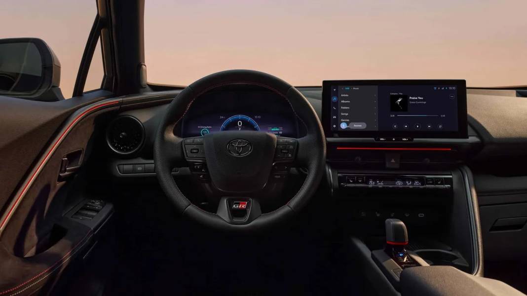 Yeni Toyota C-HR Türkiye'de: İşte fiyatı ve özellikleri 25