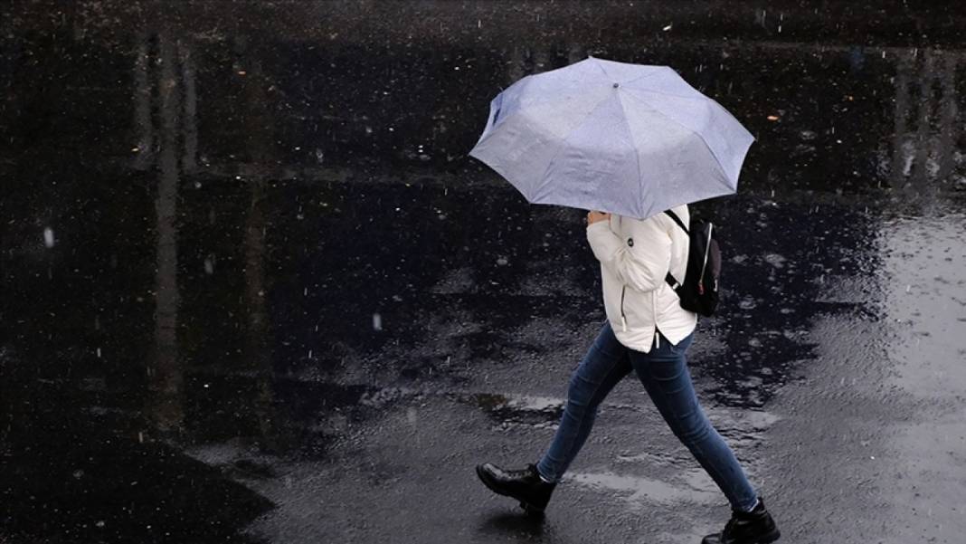 Meteoroloji'den İstanbul dahil 13 il için sarı kodlu uyarı: Yağmur ve soğuk bir arada geliyor 24
