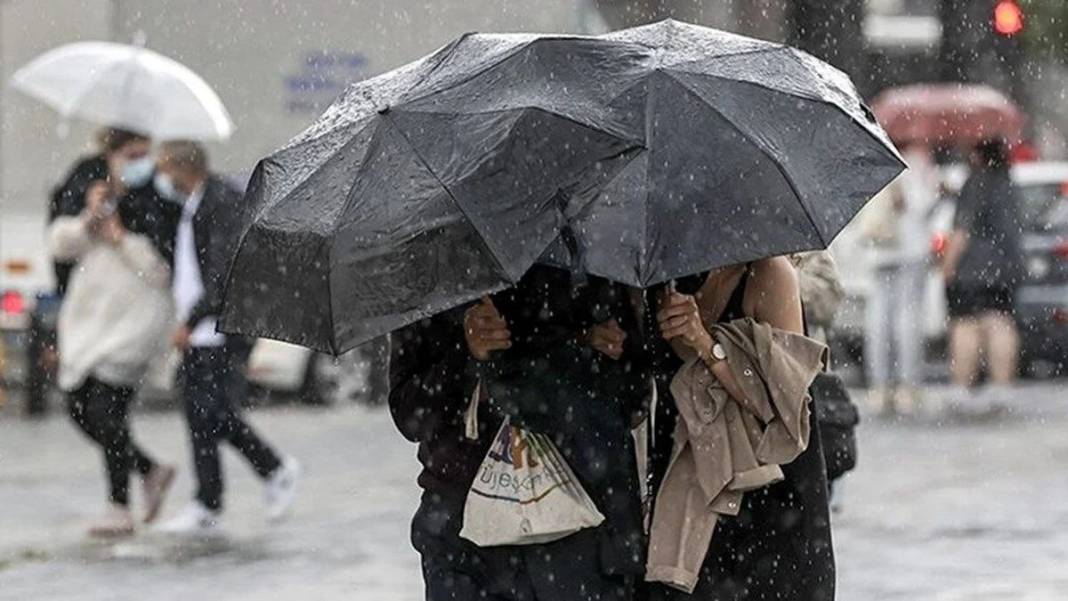 Türkiye buz kesti: Kar, sağanak ve fırtına ne zamana kadar sürecek! 7