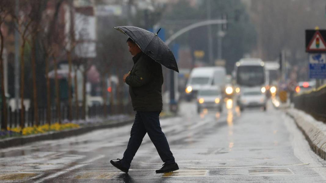 Meteoroloji'den kritik uyarı: İstanbul dahil 13 il için sarı ve turuncu kodlu alarm! 16