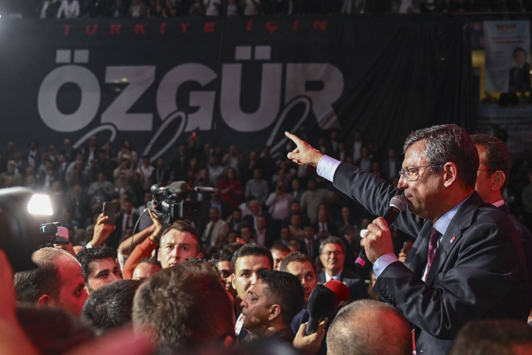 CHP’nin Yeni Genel Başkanı Özgür Özel’e siyasilerden tebrik mesajları! Kim ne dedi 3
