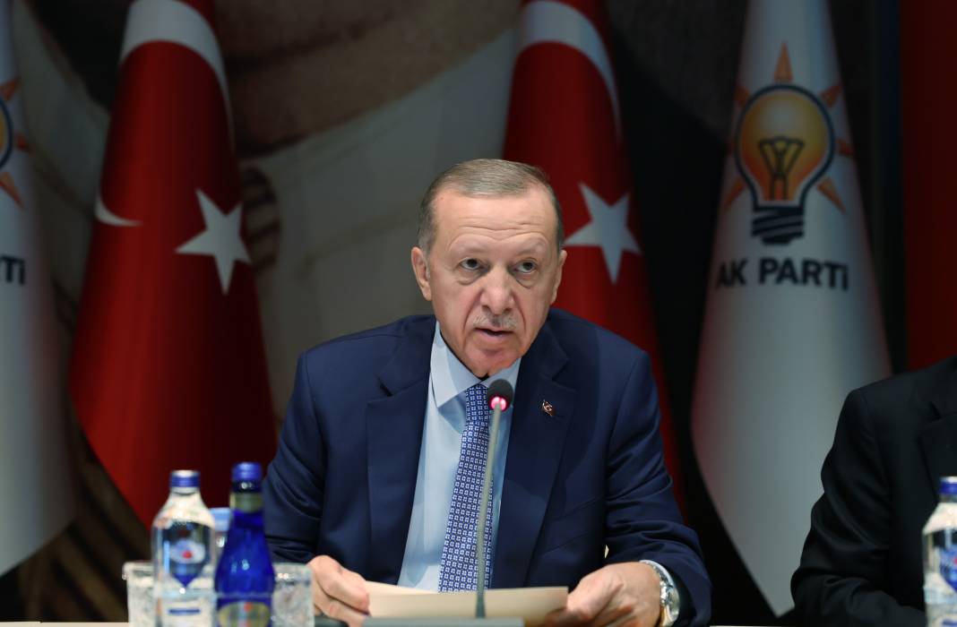 Recep Tayyip Erdoğan 20 bini az buldu! Belediye başkanı olmak isteyenler için başvuru ücretine zam yaptı 4