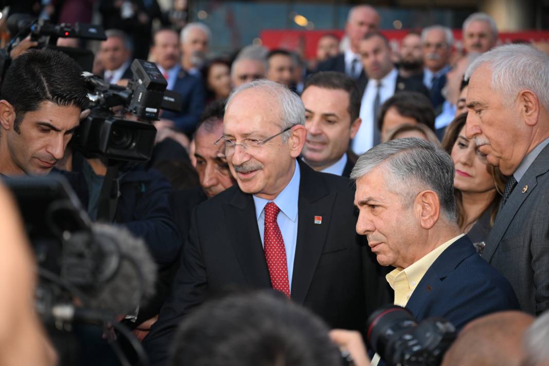 Kılıçdaroğlu’nu CHP'ye yakın tuttuğu ofisinde ilk kim ziyaret etti! Yerel seçim öncesi dikkat çeken hamle 6