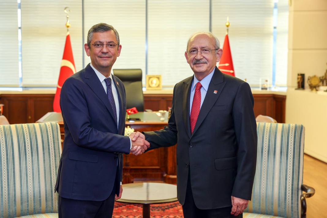 CHP’de paralel genel başkanlık hareketliliği! 13 yıllık koltuğuna veda eden Kılıçdaroğlu ilk hamlesini yaptı 10