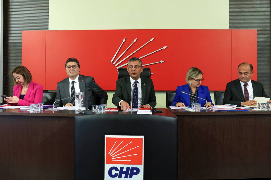Yeni yönetimi çok kızdıran olay! CHP'deki kayıp 160 milyon lira nerelerden çıktı 2