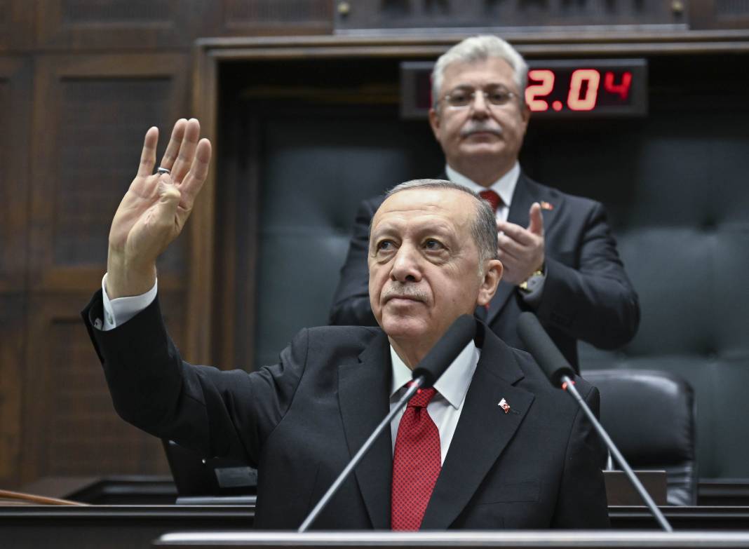 Erdoğan'ın açıklamaları sonrası AKP'nin İstanbul adayı resmen harekete geçti 5