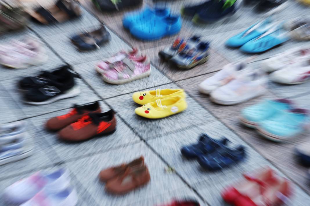 Seul’ün merkezine Filistin'de hayatını kaybedenlerin anısına 2 bin ayakkabı bırakıldı 9