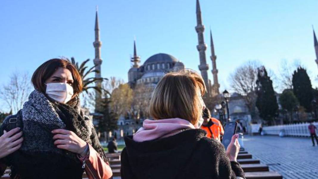 Türkiye’de ikamet izni alan yabancı sayısını açıkladı 8