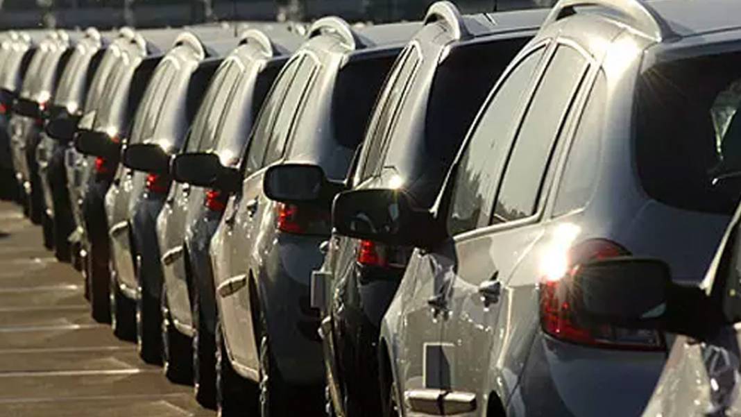 İkinci el otomobil pazarında fırtına etkisi: Fiyatlar düşüşe devam ediyor 4