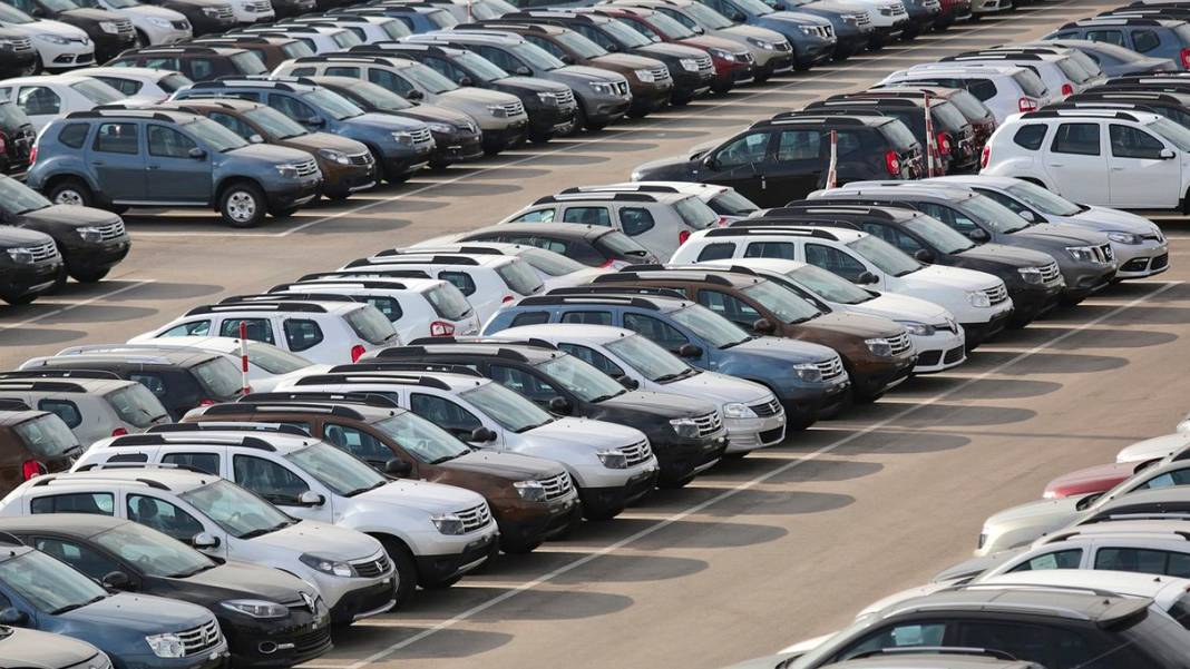 İkinci el otomobil pazarında fırtına etkisi: Fiyatlar düşüşe devam ediyor 7