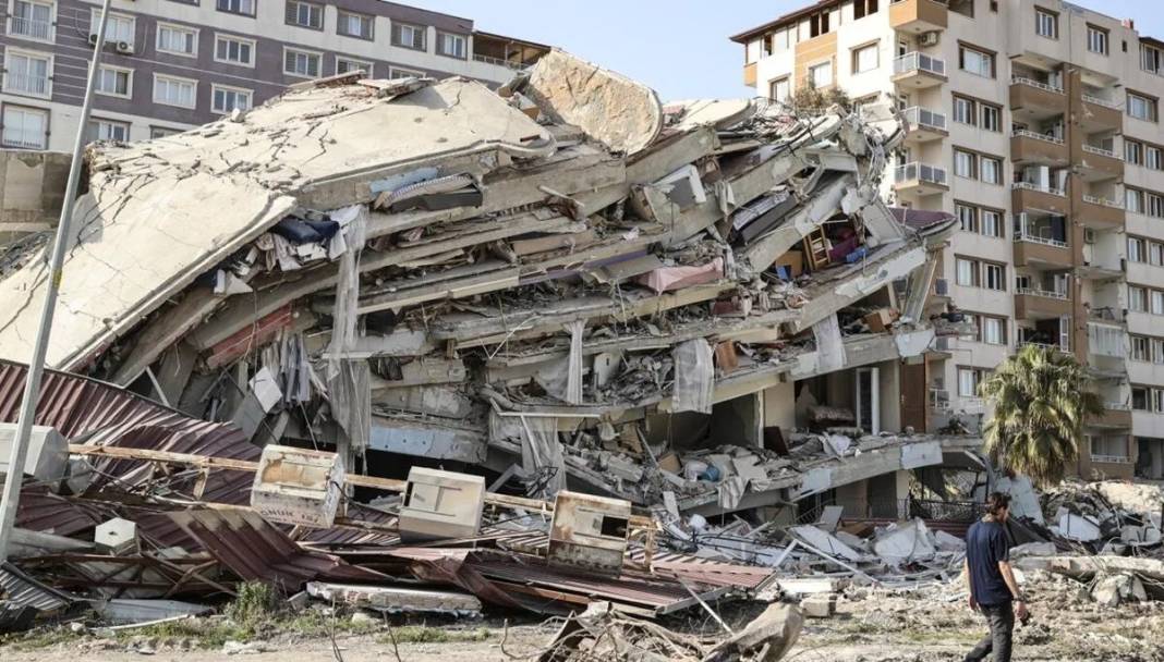 Naci Görür'den kritik Marmara depremi uyarısı: Tarih tekerrür etmesin 4