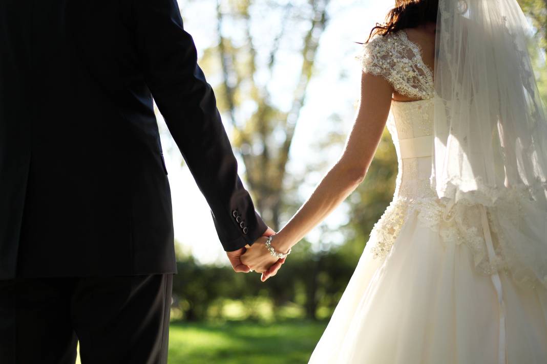 Evlilik kredisinde öncelikli olan iller netleşti: İşte 150 bin kiralık evlilik kredisinin şartları... 2