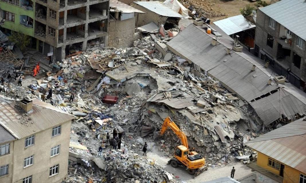 Naci Görür'den kritik Marmara depremi uyarısı: Tarih tekerrür etmesin 7