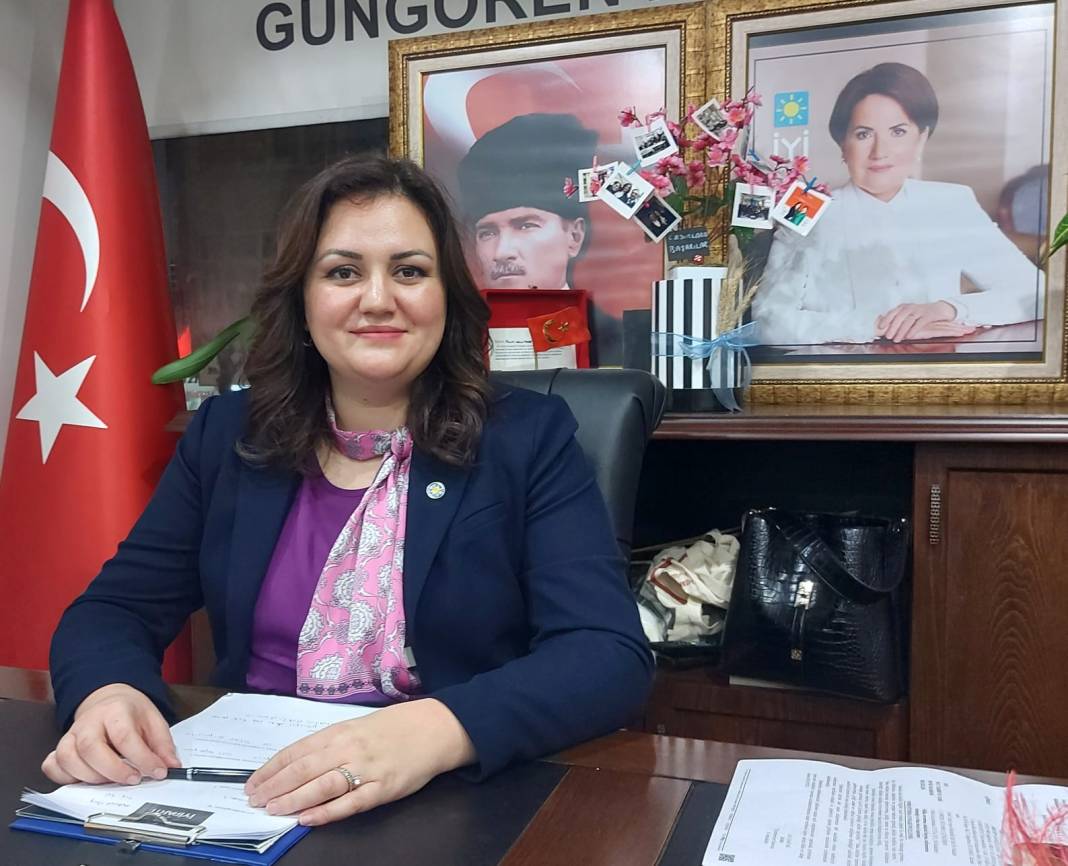 İYİ Parti Genel Başkanı Meral Akşener 3 belediye başkan adayını daha açıkladı 5
