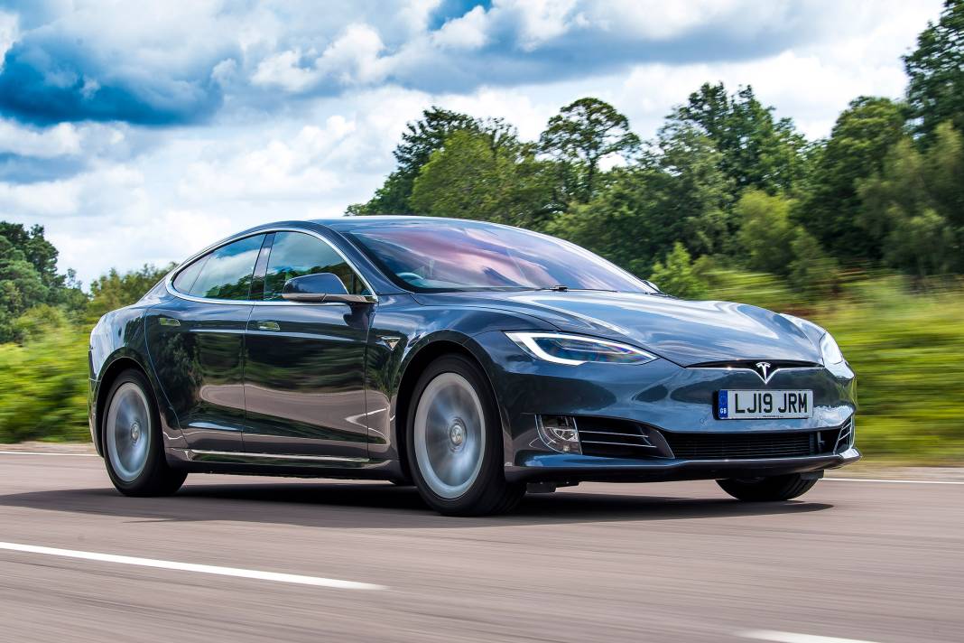 Tesla ucuz modeliyle Türkiye piyasasına giriyor: Kaç TL'ye satılacağı ortaya çıktı 2