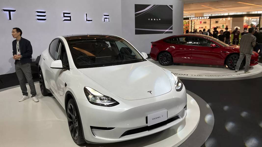 Otomobil devi Tesla, o modelinin üretileceği yeri açıkladı! 4