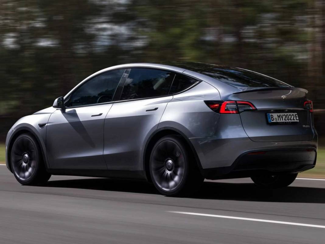 Otomobil devi Tesla, o modelinin üretileceği yeri açıkladı! 9