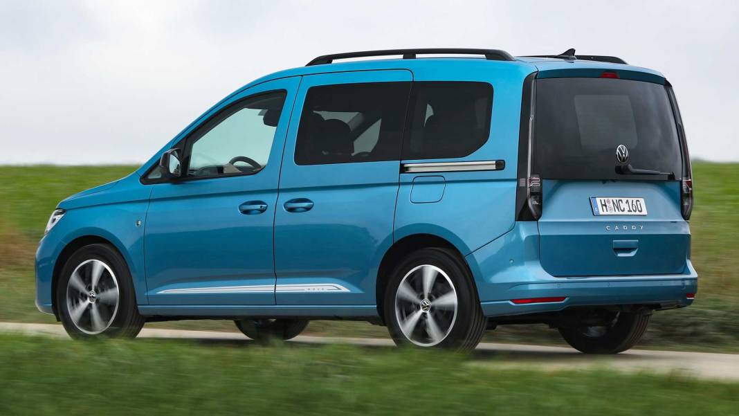 Fiat Egea fiyatına doblo: İşte yenilenmiş özellikleri ve fiyatıyla Volkswagen Caddy... 6