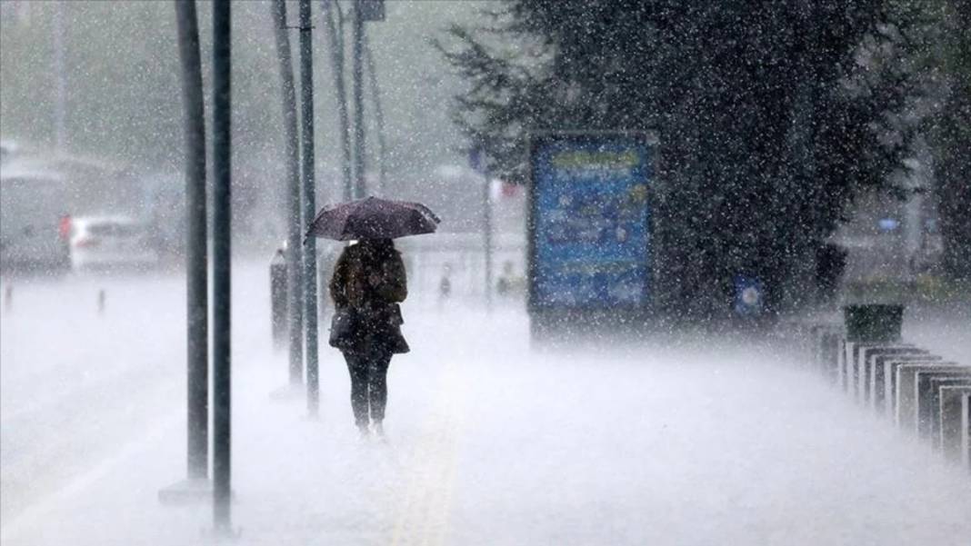 Türkiye buz kesecek: Meteoroloji'den İstanbul dahil 56 il kar ve sağanak uyarısı! 8