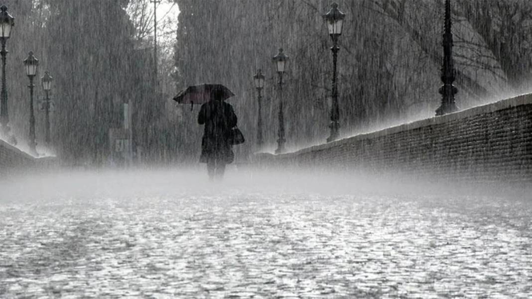 Meteoroloji'den İstanbul dahil 4 il için kritik uyarı: Sis, pus ve yağmur etkili olacak! 12