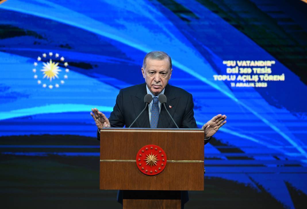 AKP'nin İmamoğlu'na rakip olarak düşündüğü ismi iktidara yakın Ahmet Hakan açıkladı 3
