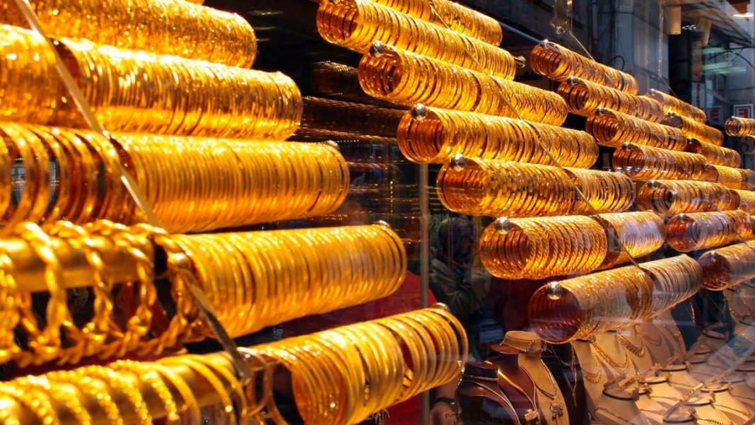 İslam Memiş gram altında rekorlar bitmedi dedi! Son 1 senede yüzde yüz artan altının yeni fiyatını açıkladı 14