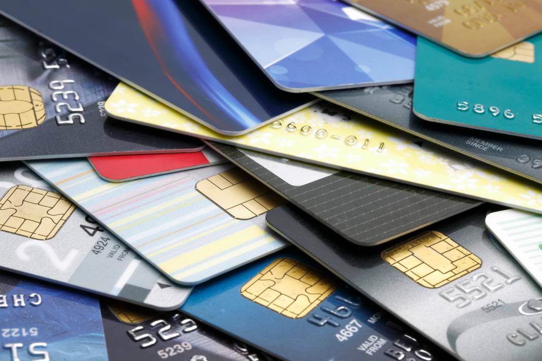 Kredi kartı kullananlara büyük darbe: Net tarih ortaya çıktı! Toplu kesinti yapılacak 2