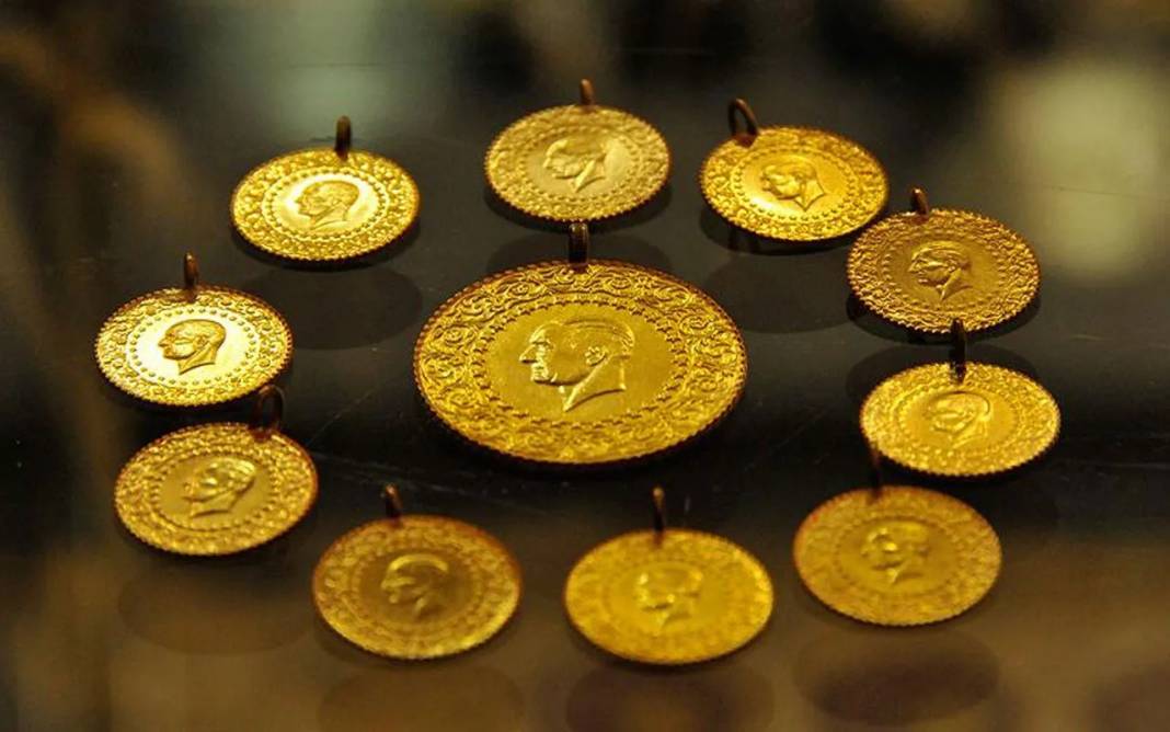 Altın yatırımcısını terletecek uyarı: İslam Memiş gram altının düşeceği net tarihi verdi 8