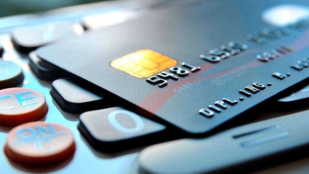 Kredi kartı kullananlara büyük darbe: Net tarih ortaya çıktı! Toplu kesinti yapılacak 6