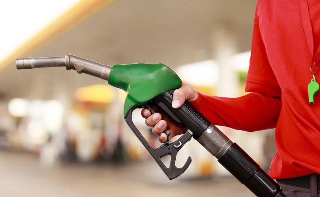 Akaryakıtta tabelalar değişti! İşte güncel benzin, motorin ve LPG fiyatları... 2